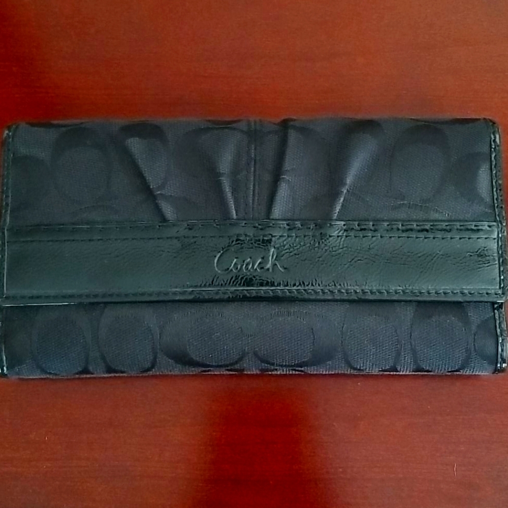 Coach wallet